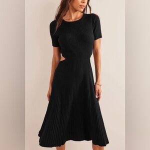 BODEN Cut Out Knitted Midi Dress
£120 NWT
